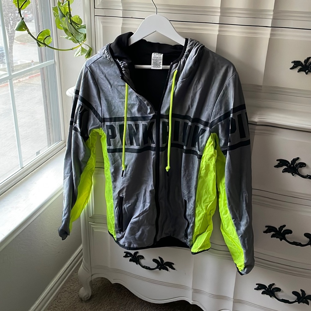Athletic rain jacket